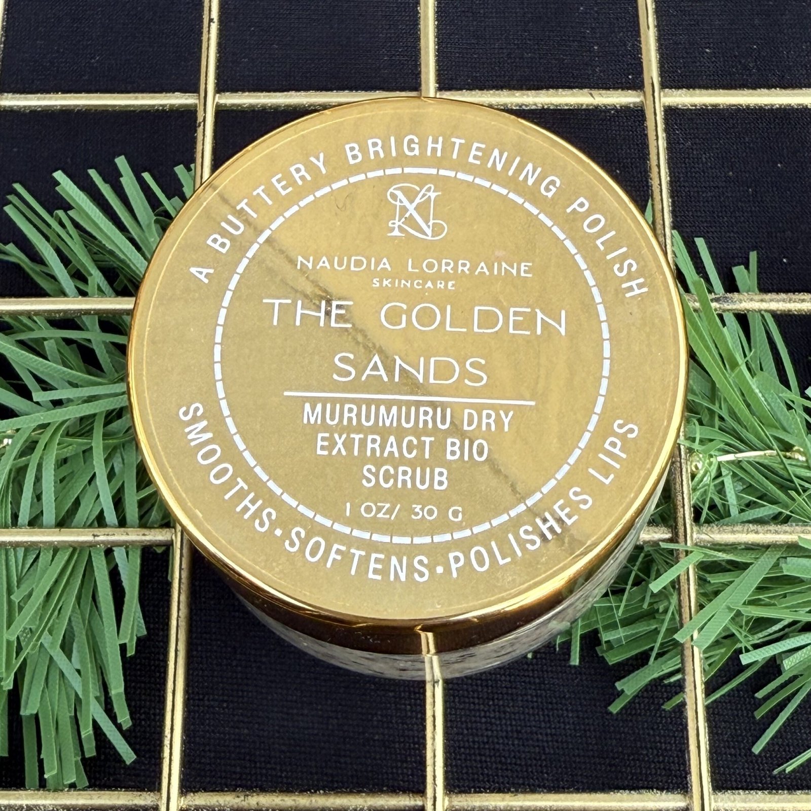 The Golden Kiss + The Golden Sands Lip Ritual Duo - Image 5